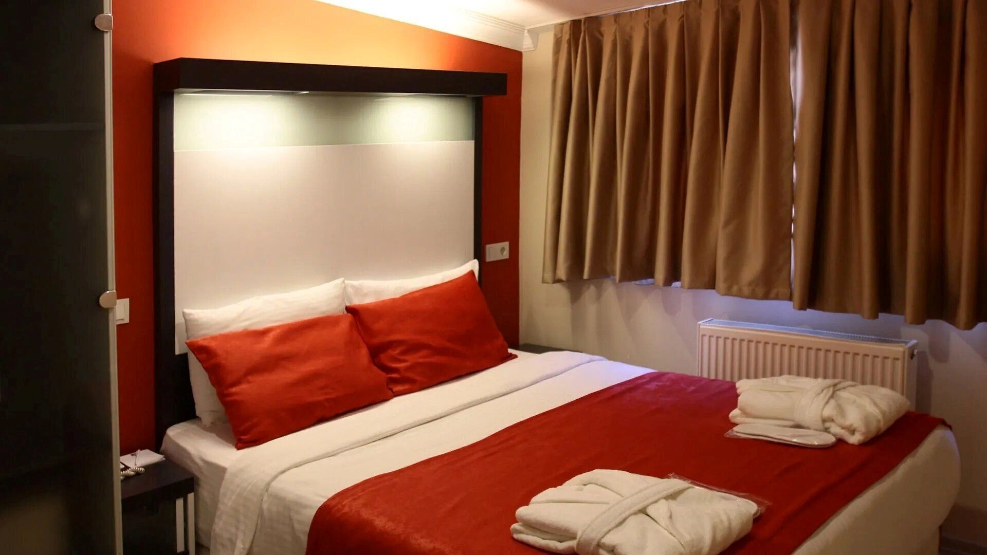 Апартаменты The Legend Platine Suite 3*